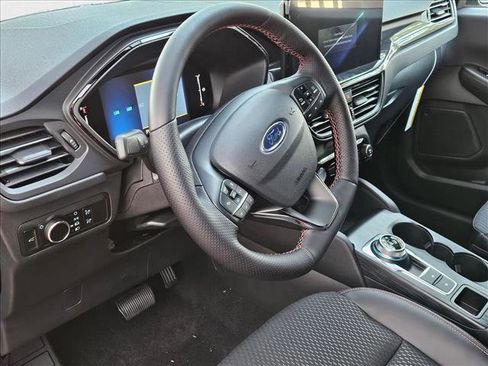 New 2025 Ford Escape ST-Line w/ Tech Pack #1 image 3
