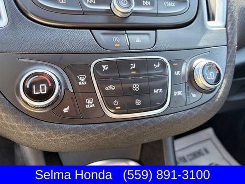 Used 2023 Chevrolet Malibu LT w/ LPO, Floor Liner Package FWD image 19