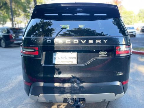 Used 2018 Land Rover Discovery HSE AWD/4WD image 5