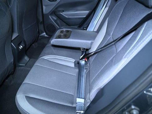 Used 2025 Subaru Crosstrek 2.0i Premium image 40