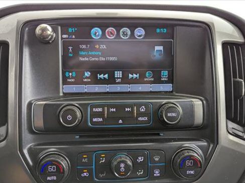 Used 2018 Chevrolet Silverado 1500 LT w/ All Star Edition AWD/4WD image 24