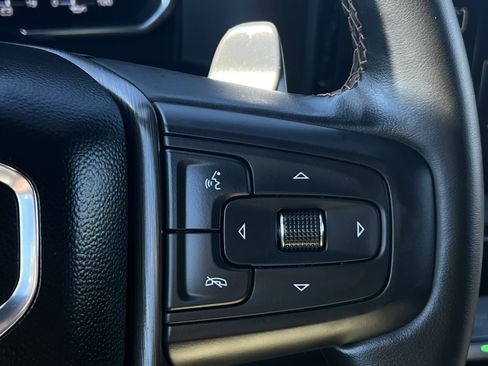 Used 2025 GMC Sierra 1500 AT4 image 13