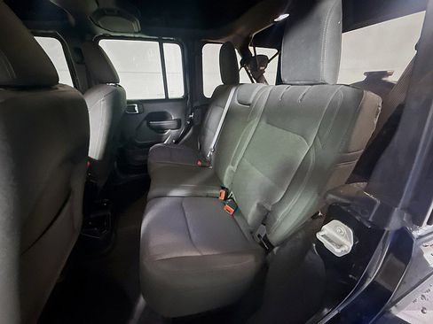 Used 2021 Jeep Wrangler Unlimited Sport AWD/4WD image 19