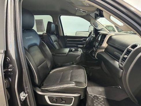 Used 2022 RAM 1500 Laramie AWD/4WD image 25