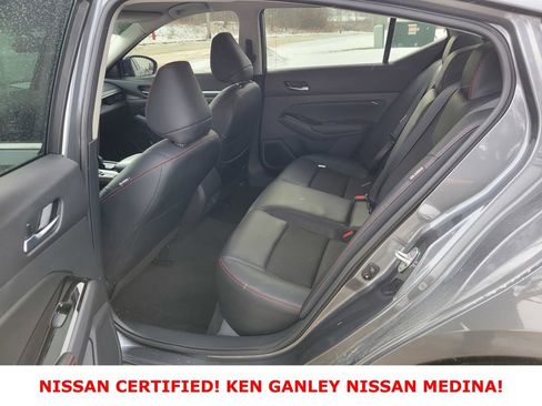 Certified 2023 Nissan Altima 2.5 SR image 37