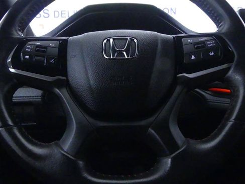 Used 2025 Honda Odyssey Sport-L image 16