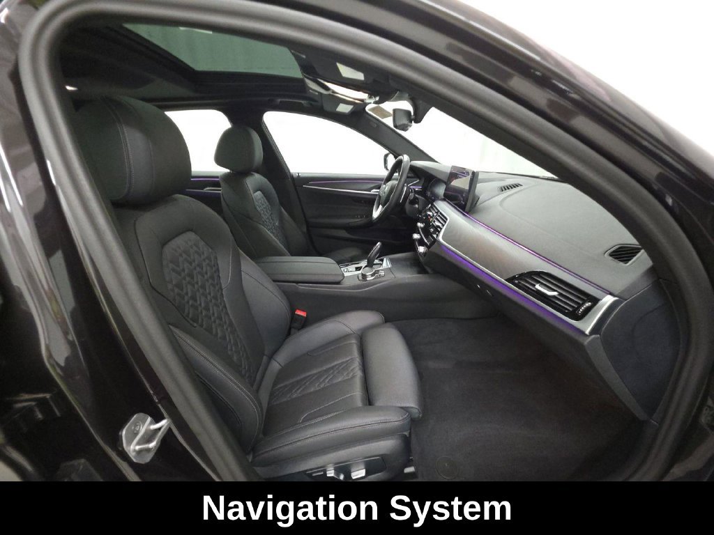 Used 2023 BMW 530i xDrive w/ Premium Package AWD/4WD image 6