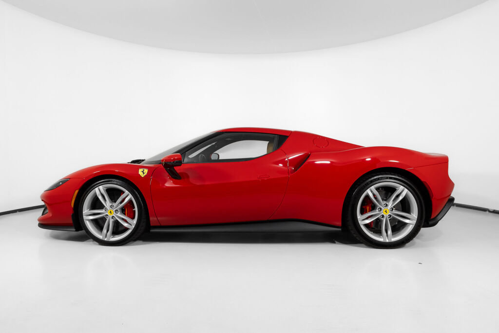Used 2024 Ferrari 296 GTB RWD image 3