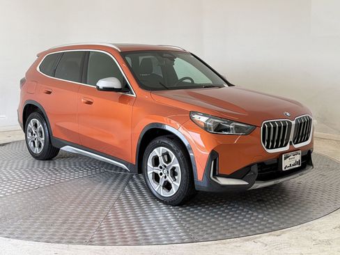Used 2023 BMW X1 xDrive28i AWD/4WD image 7
