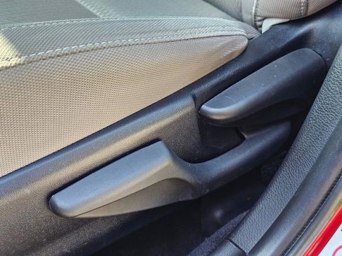 Used 2014 Toyota Corolla LE FWD image 23