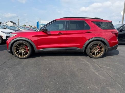 Used 2020 Ford Explorer ST w/ ST Street Pack AWD/4WD image 4