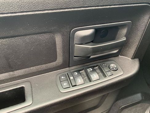 Used 2013 RAM 1500 Express AWD/4WD image 10