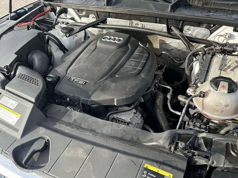 Used 2018 Audi Q5 2.0T Premium Plus w/ Premium Plus Package image 15