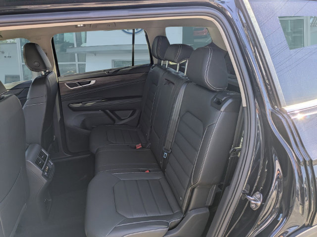 New 2026 Volkswagen Atlas SEL AWD/4WD image 16