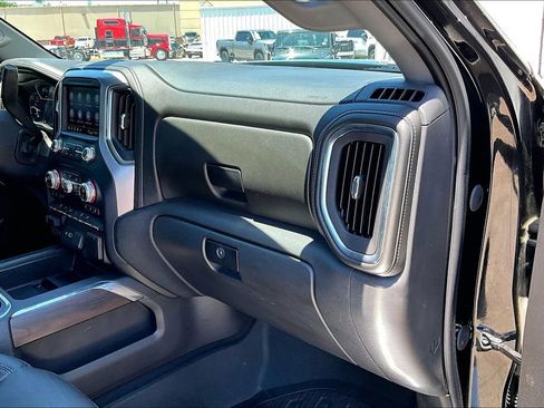 Used 2021 GMC Sierra 1500 SLT w/ SLT Premium Package AWD/4WD image 19