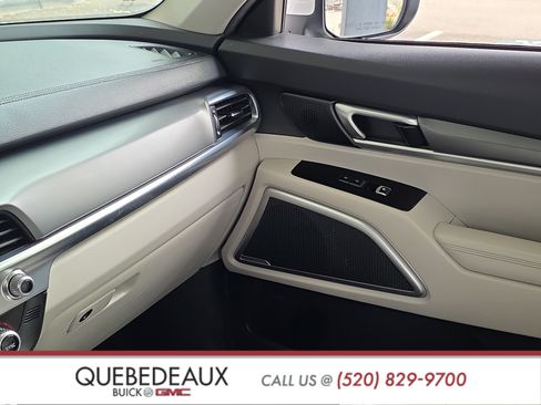 Used 2022 Kia Telluride S FWD image 18