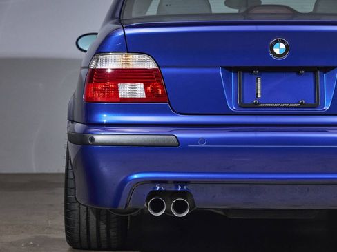 Used 2002 BMW M5 RWD image 15
