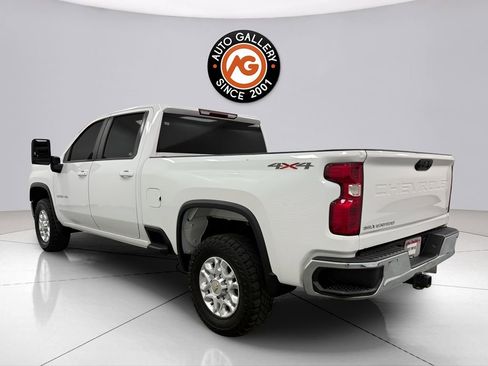 Used 2021 Chevrolet Silverado 2500 LT w/ Fleet Comfort Package image 5