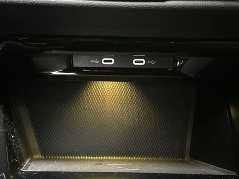 Used 2023 Volkswagen GTI 40th Anniversary Edition FWD image 35