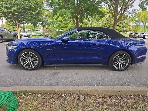 Used 2016 Ford Mustang GT Premium w/ Equipment Group 401A RWD image 5