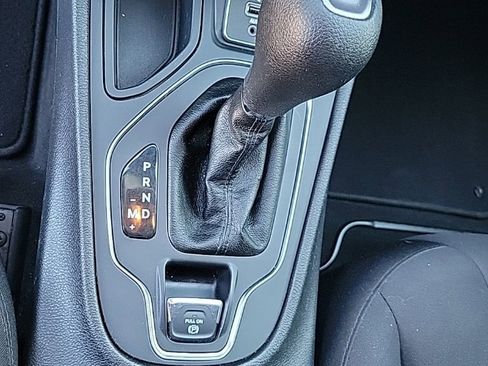 Used 2020 Jeep Cherokee Latitude image 28