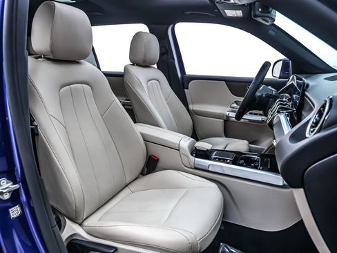 Used 2022 Mercedes-Benz GLB 250 GLB 250 SUV image 6