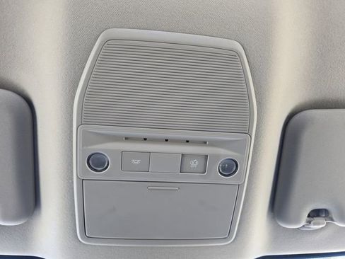 New 2026 Nissan Sentra SV image 7