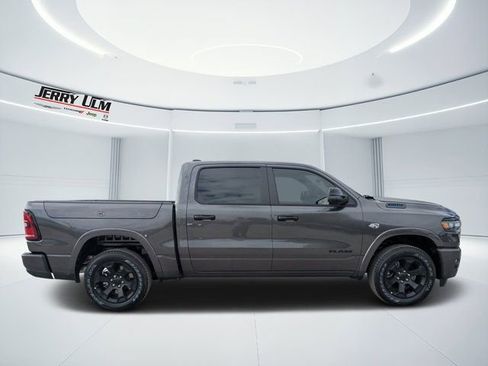 New 2026 RAM 1500 Big Horn AWD/4WD image 2