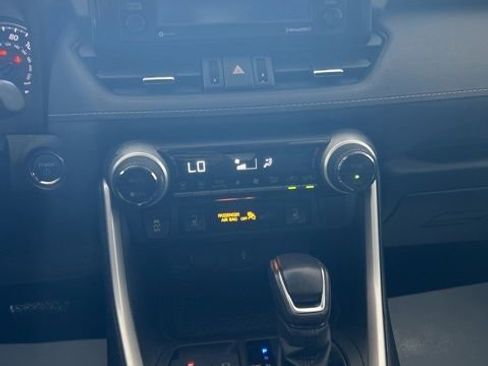 Used 2021 Toyota RAV4 XLE Premium AWD/4WD image 13