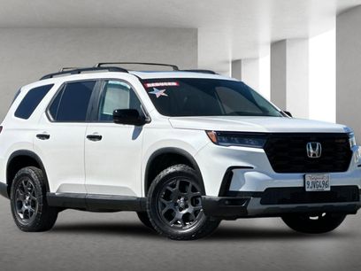 Certified 2024 Honda Pilot TrailSport