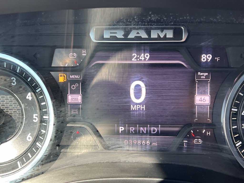 Used 2023 RAM 1500 Laramie AWD/4WD image 11