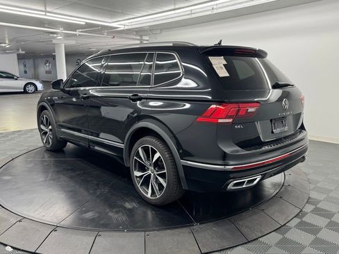 Used 2022 Volkswagen Tiguan SEL R-Line AWD/4WD image 6
