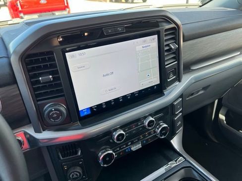 New 2025 Ford F150 Lariat w/ Equipment Group 501A Mid image 14