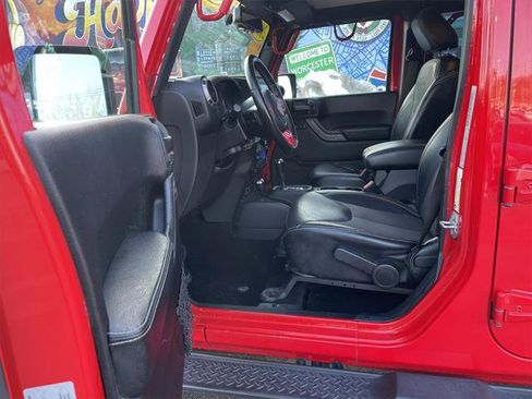 Certified 2017 Jeep Wrangler Unlimited Sport image 14