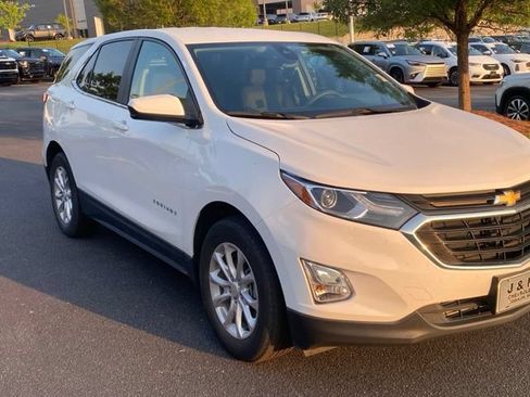 Used 2021 Chevrolet Equinox LT FWD image 8