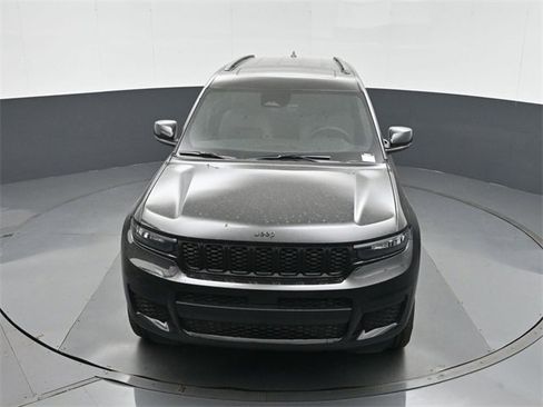 New 2025 Jeep Grand Cherokee L Altitude image 26