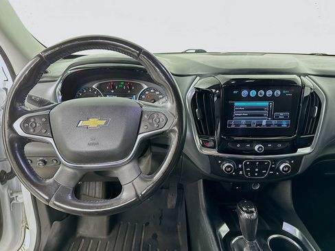 Used 2018 Chevrolet Traverse Premier w/ Driver Confidence II Package FWD image 19