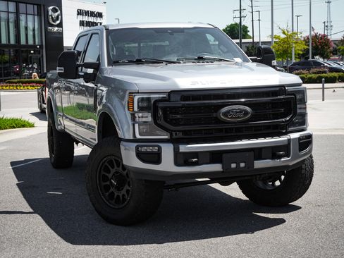 Used 2022 Ford F250 Lariat w/ Tremor Off-Road Package AWD/4WD image 2