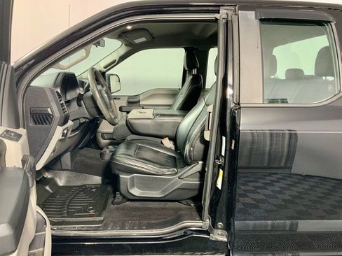 Used 2017 Ford F150 XL w/ Equipment Group 101A Mid image 17