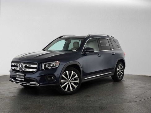 Used 2021 Mercedes-Benz GLB 250 image 1