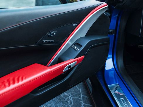Used 2019 Chevrolet Corvette Grand Sport RWD image 16