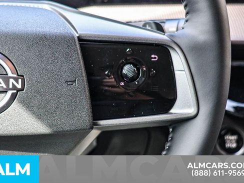 Certified 2025 Nissan Murano SV image 64