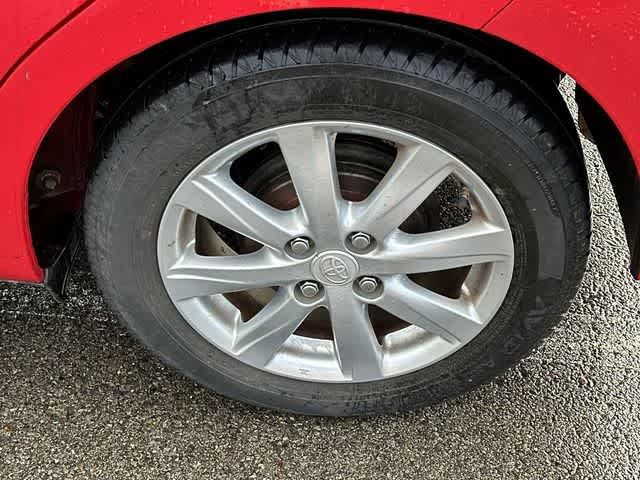 Used 2015 Toyota Yaris LE FWD image 5
