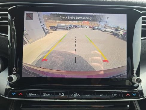 Used 2026 Jeep Grand Wagoneer Limited w/ Premium Group II image 22