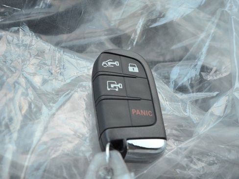 New 2026 RAM ProMaster 2500 w/ Premium Convenience Group image 23