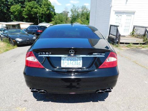 Used 2008 Mercedes-Benz CLS 63 AMG w/ P2 Pkg image 10