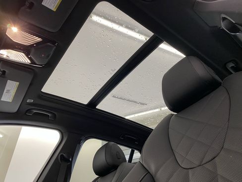 Used 2026 BMW X5 xDrive50e w/ Premium Package image 14