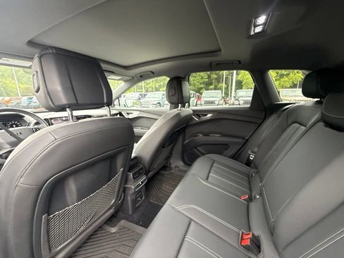 Used 2023 Audi Q4 e-tron Prestige w/ Black Optic Package AWD/4WD image 12