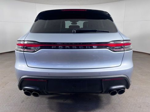 Certified 2024 Porsche Macan image 6