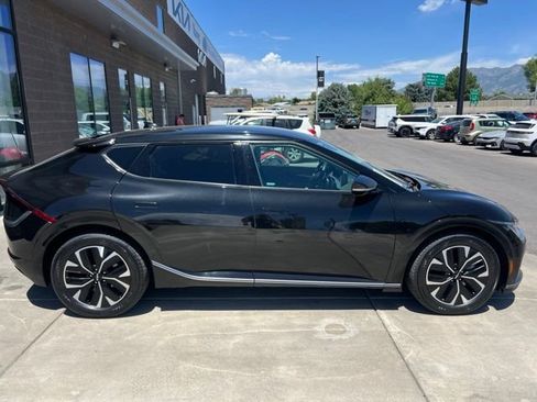 Used 2022 Kia EV6 Wind AWD/4WD image 5